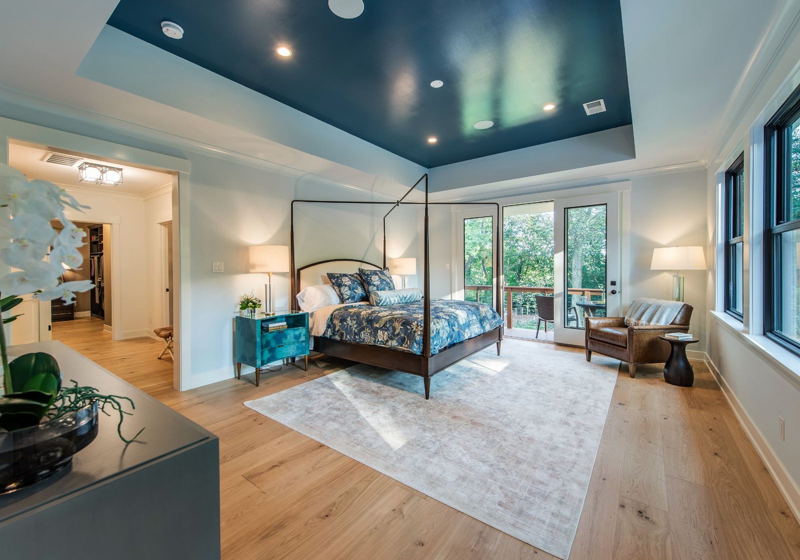 master bedroom - custom home builder Wayne pa - new homes Wayne pa - wood floors - contrast ceiling