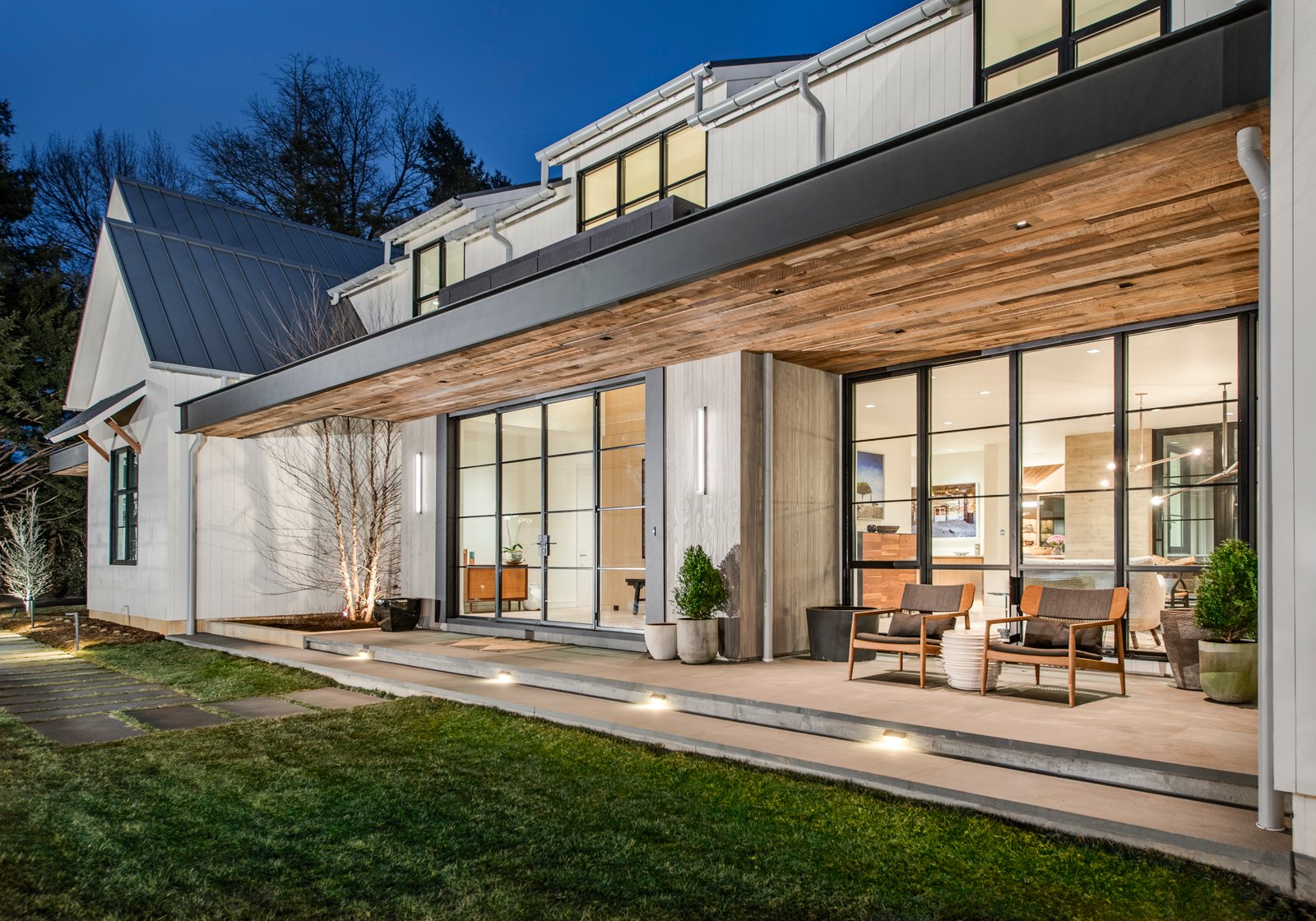 Communicating With Your Custom Home Builder: Methods for Seamless Collaboration